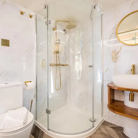 Hausboot Relax Úszó hotel Sagard